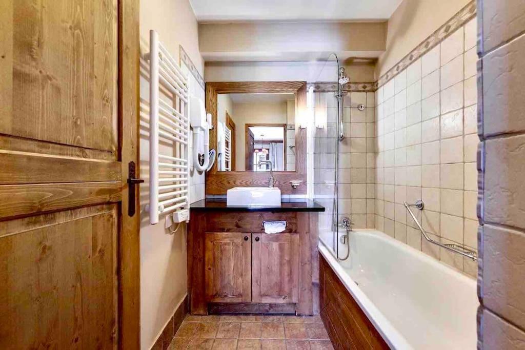 Arc 1950 - Chalet Des Lys - Appt Luxe 4 Pers Les Arcs  ภายนอก รูปภาพ